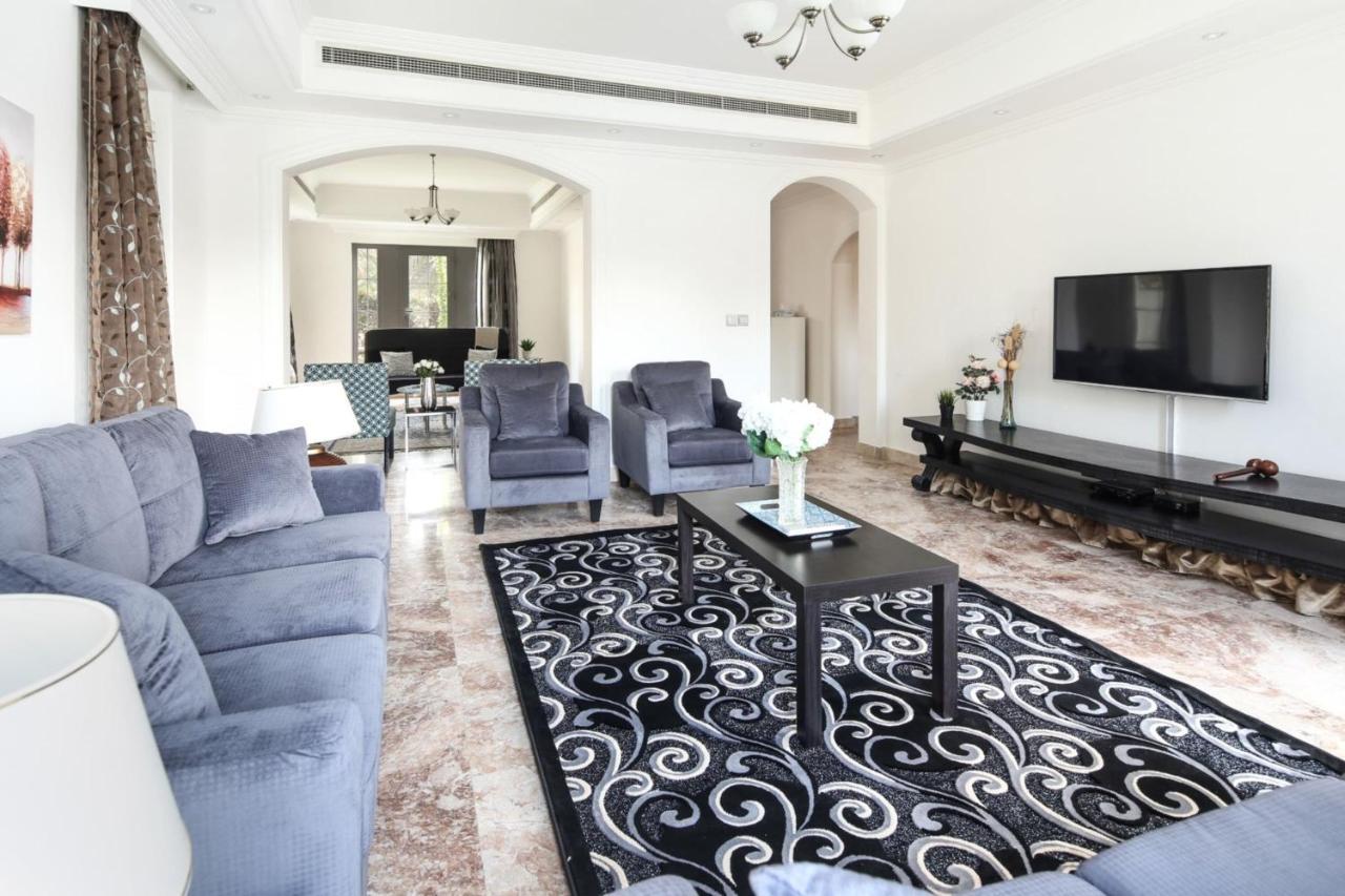 Frank Porter - Arabian Ranches Villa Dubai Esterno foto