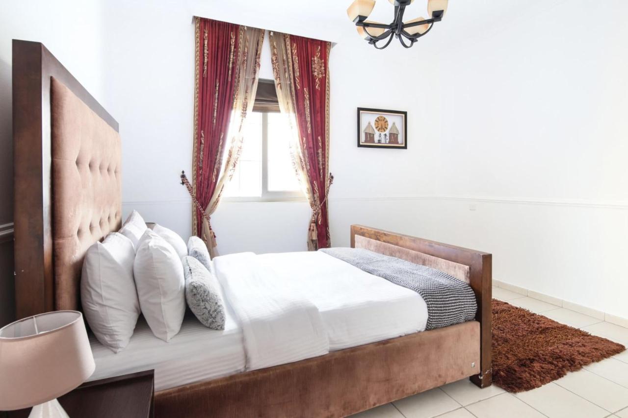Frank Porter - Arabian Ranches Villa Dubai Esterno foto
